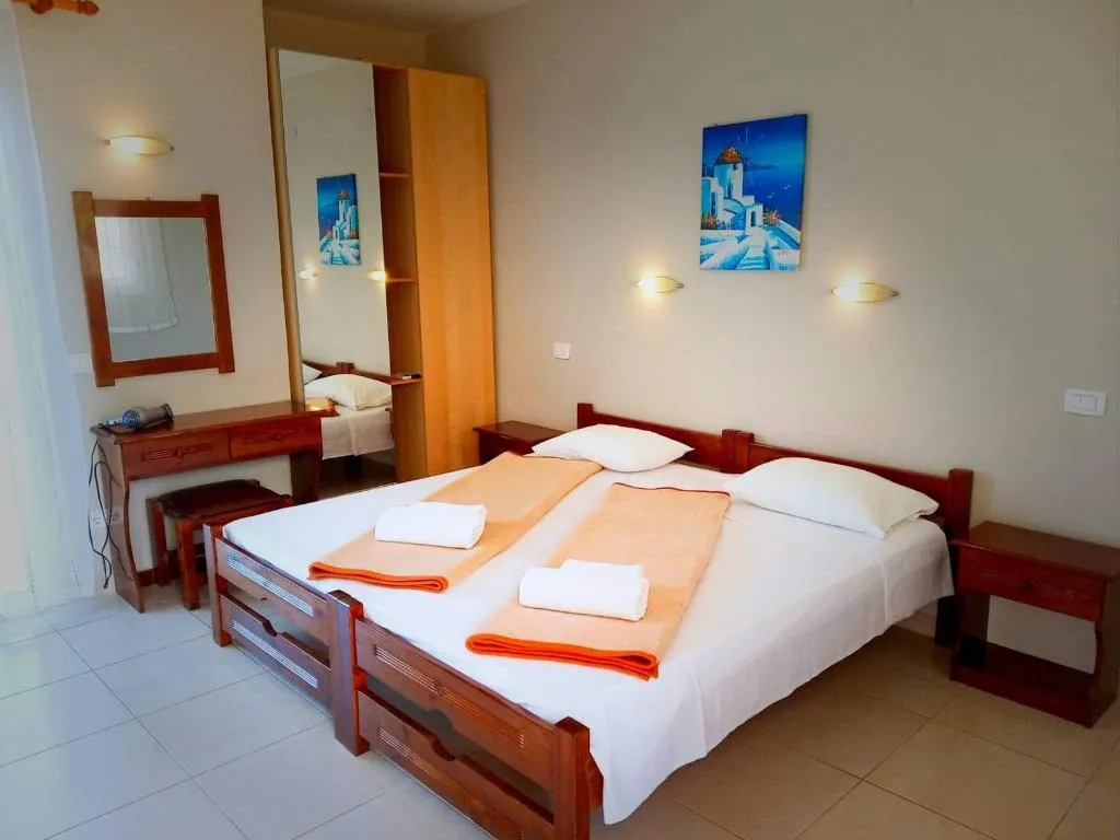 STUDIO STANDARD Room, Oskars Studios & Apartments, Kefallinia