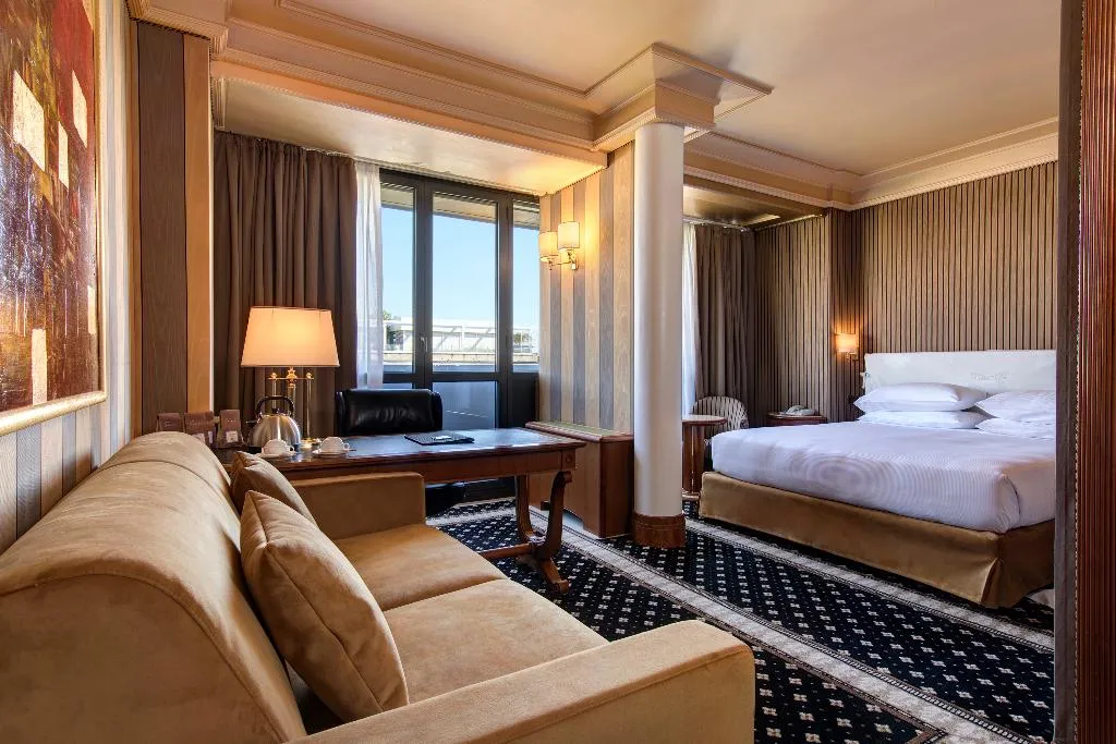 SUITE STANDARD Room, Hotel Capitol, Milan
