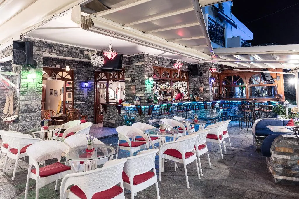 Bar, Yianna Hotel, Kefallinia