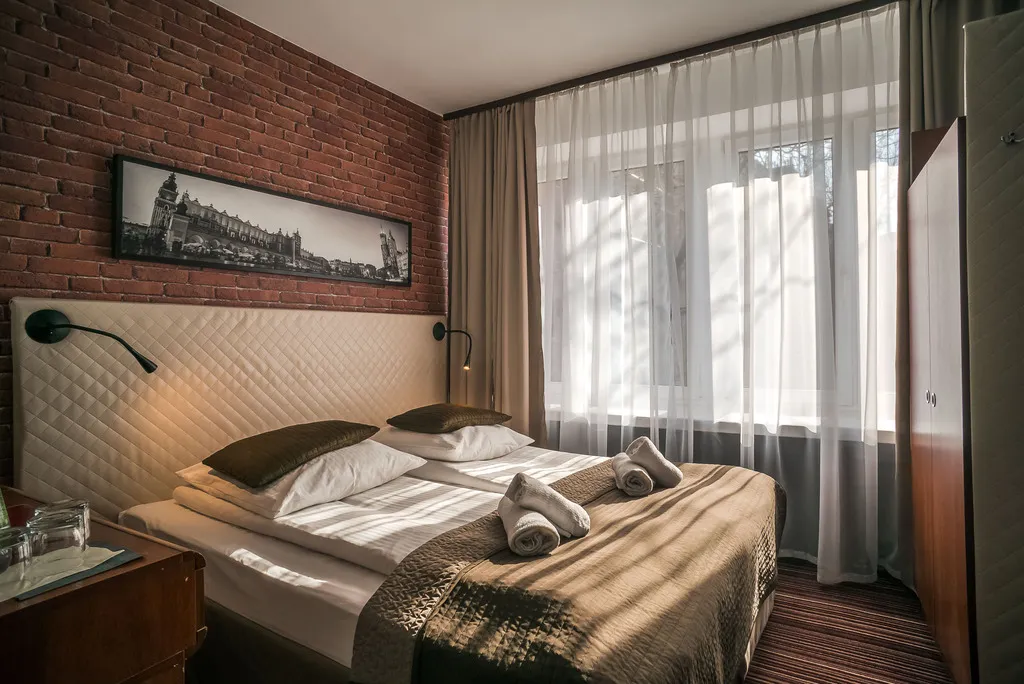 DOUBLE STANDARD Room, Delta, Krakow