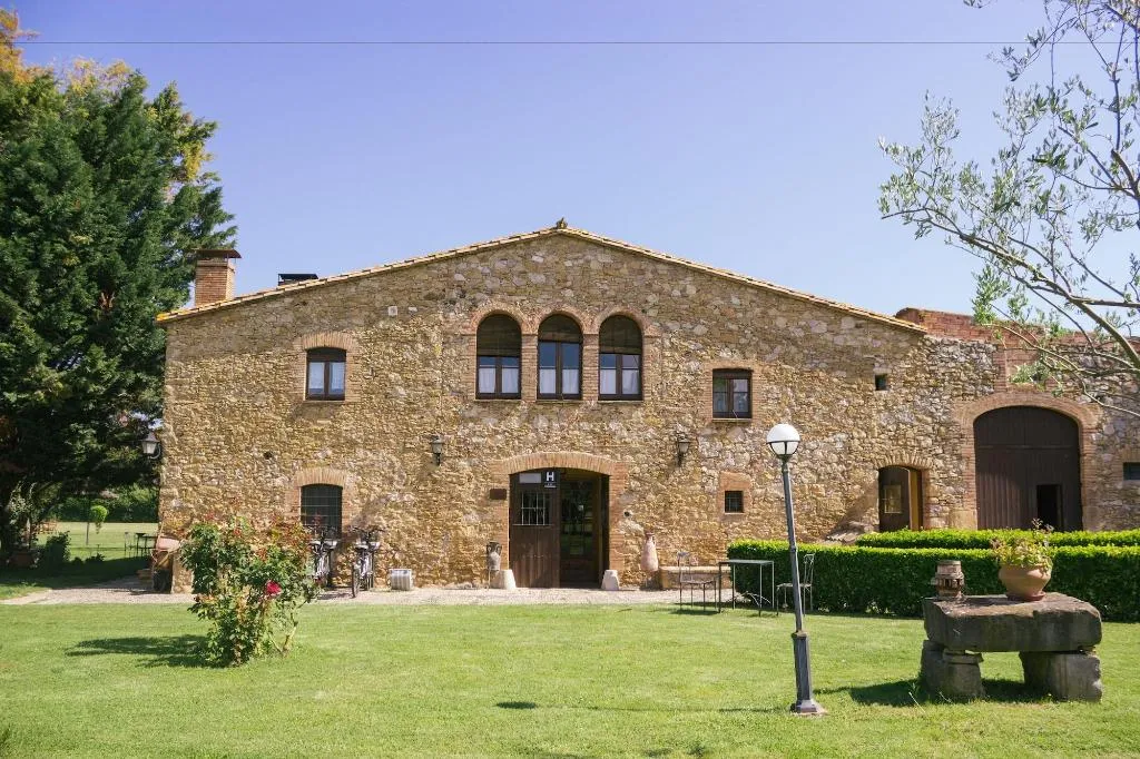 General view, Hotel Mas Rabiol, Barcelona