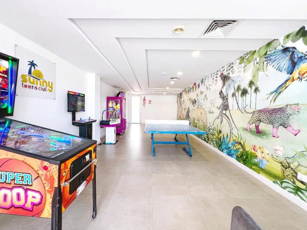 Sports and Entertainment, Ibersol Siurell, Majorca