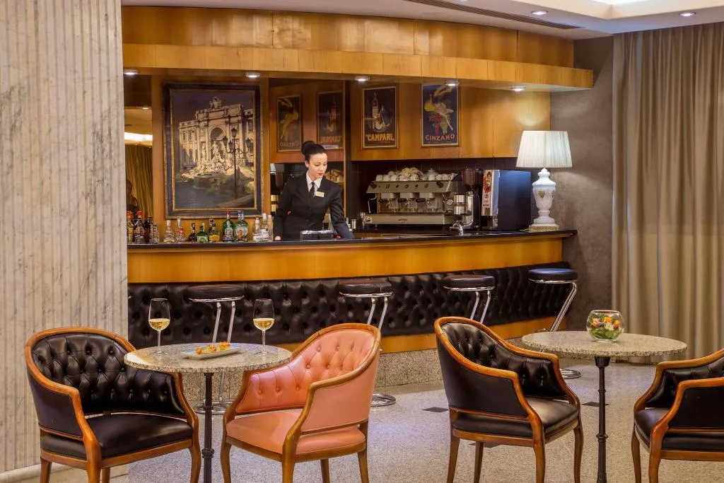 Bar, Enea, Rome