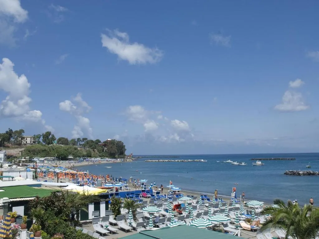 General view, Hotel Rivamare, Naples