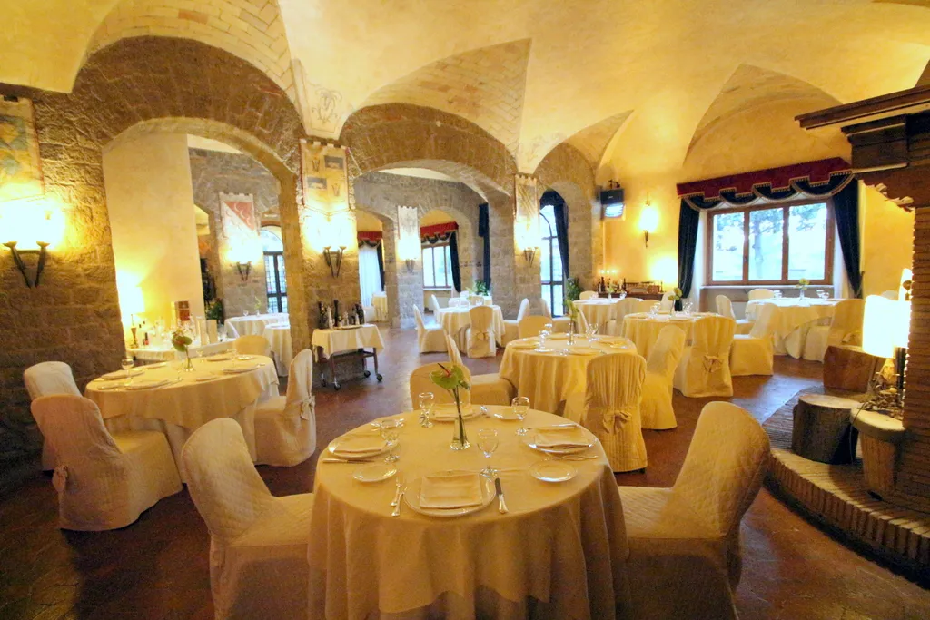 Restaurant, Castello della Castelluccia, Rome