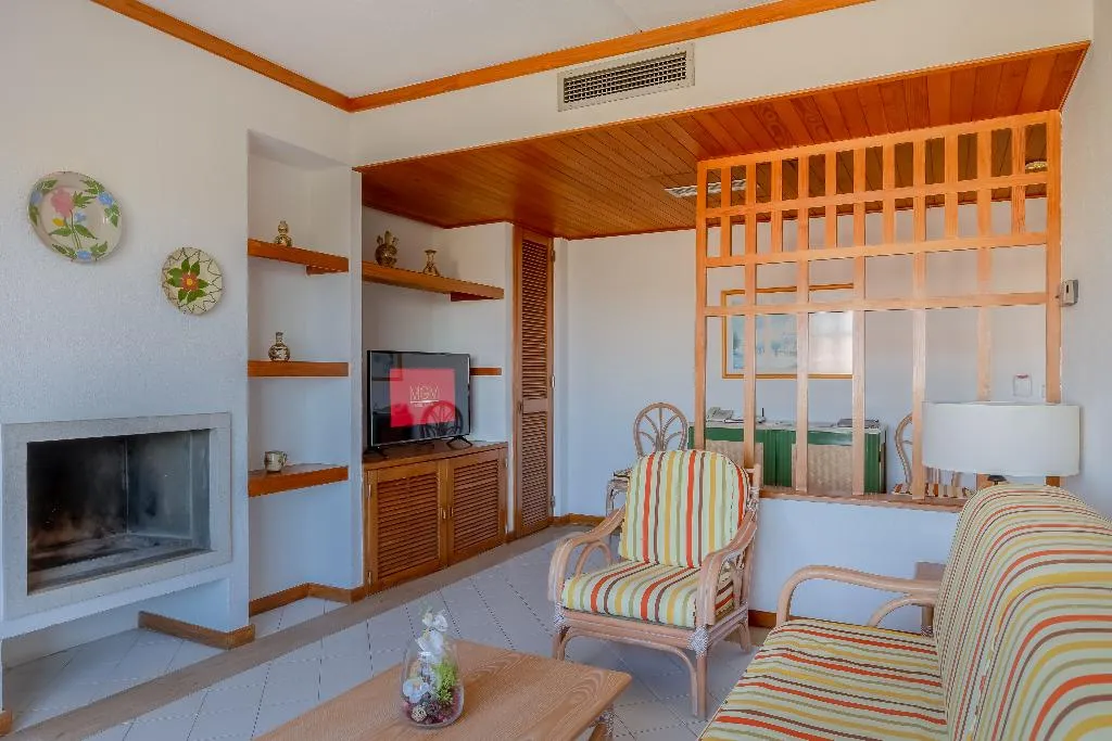APARTMENT CAPACITY 3 ONE BEDROOM Room, Muthu Oura Praia Hotel, Algarve