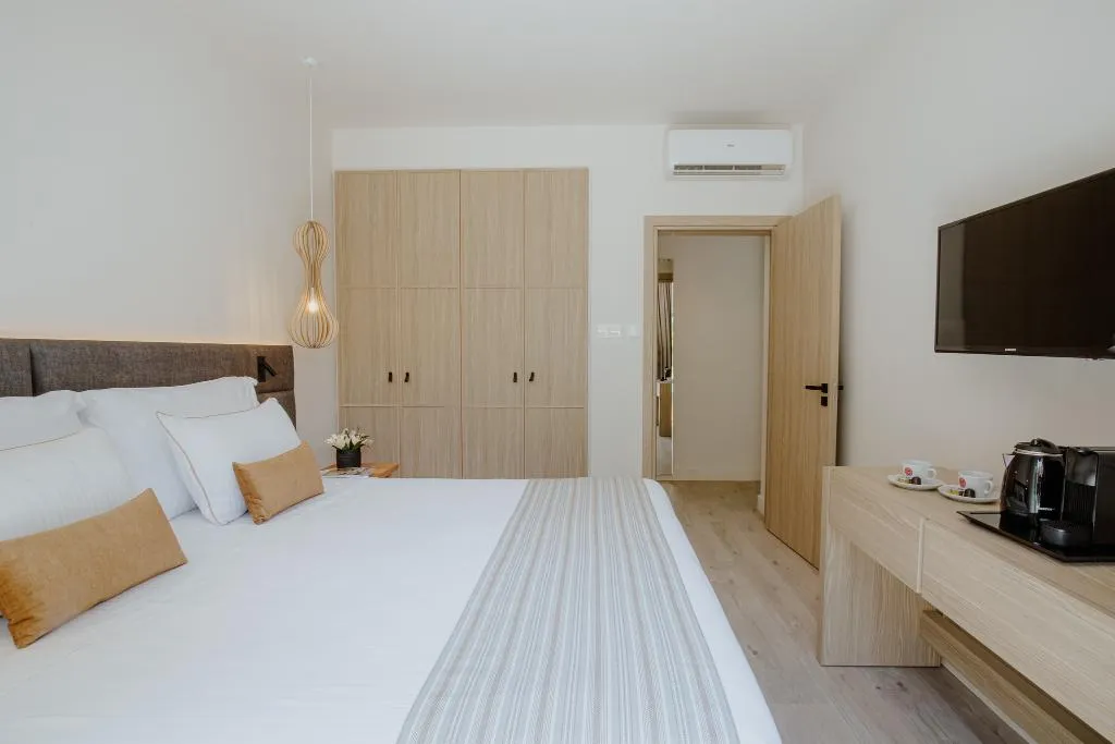 APARTMENT ONE BEDROOM Room, Melissi Beach Hotel & Spa, Cyprus