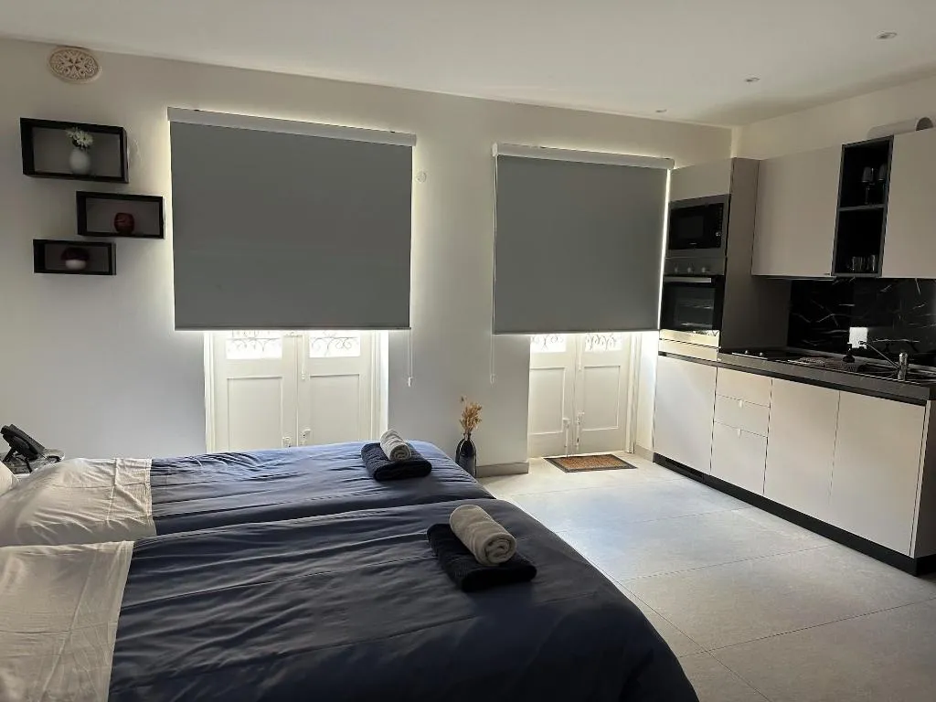 Room, The Central Guesthouse, Malta
