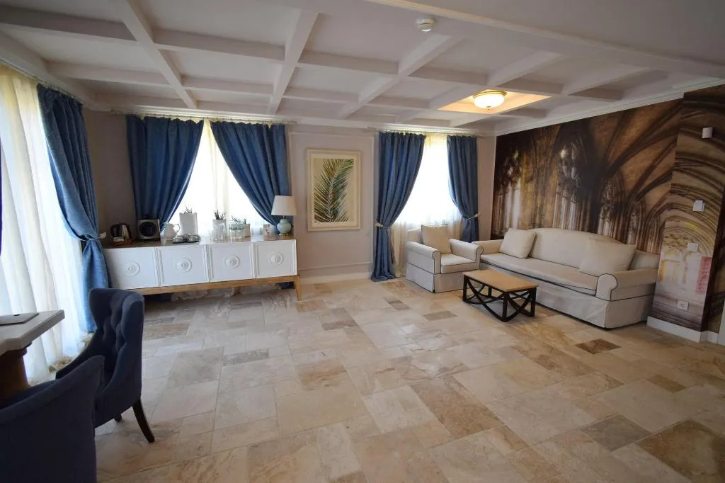 Room, Therma Palace, Varna