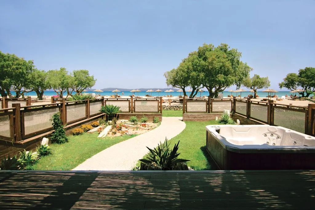SUITE BEACH FRONT Room, Atlantis, Kos