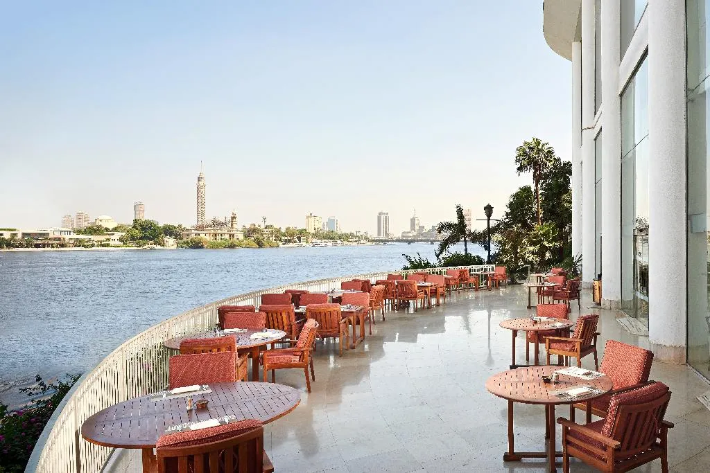 Terrace, Hilton Cairo Grand Nile, Cairo
