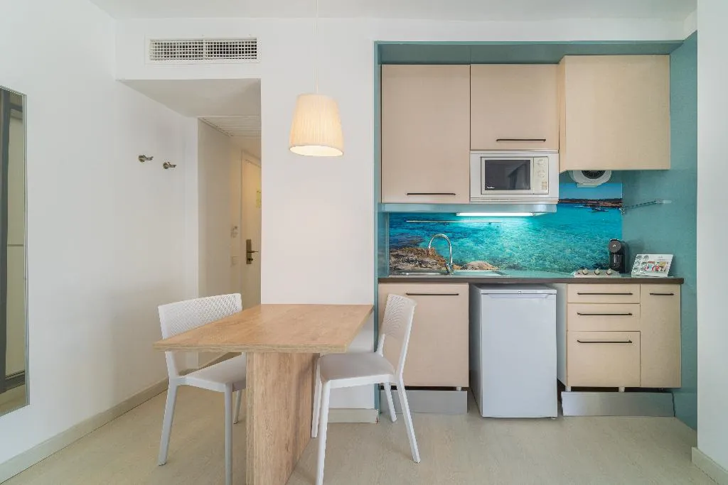 STUDIO SUPERIOR Room, Caprice Tamarindos Apartments, Majorca