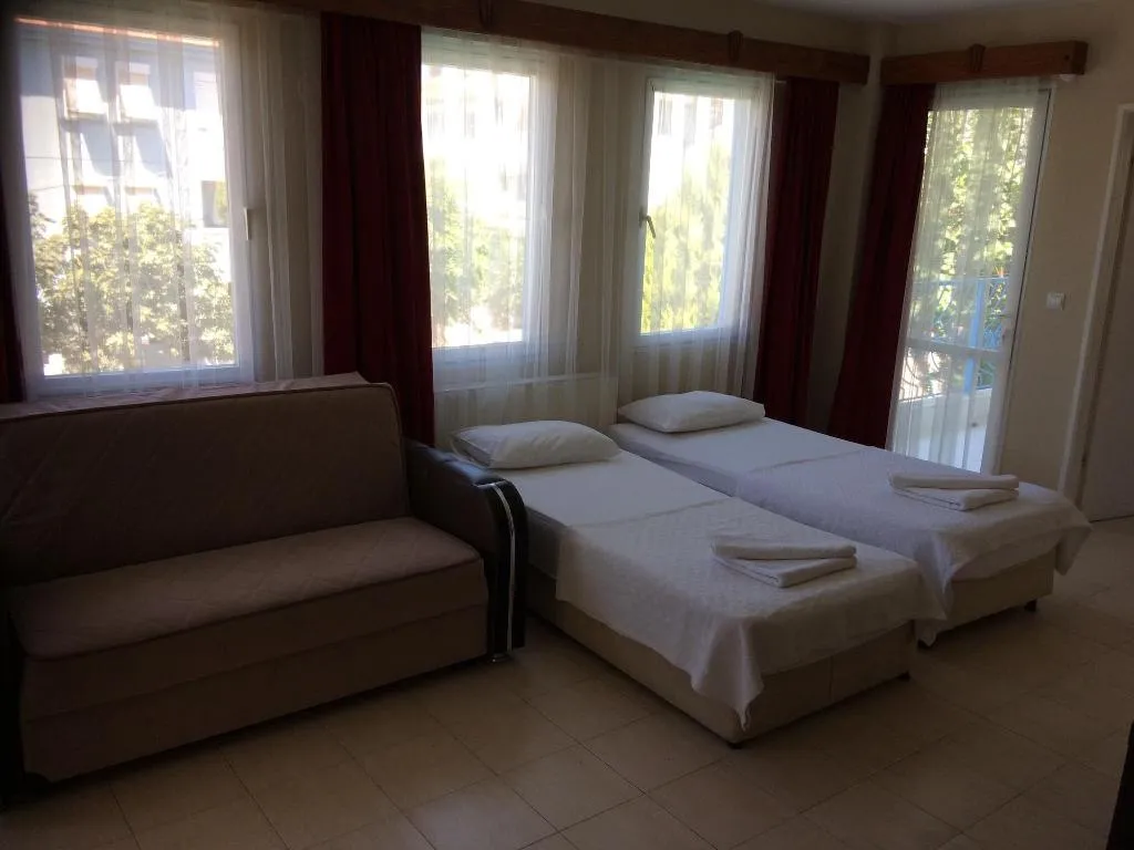 Room, Marigold Apart, Izmir