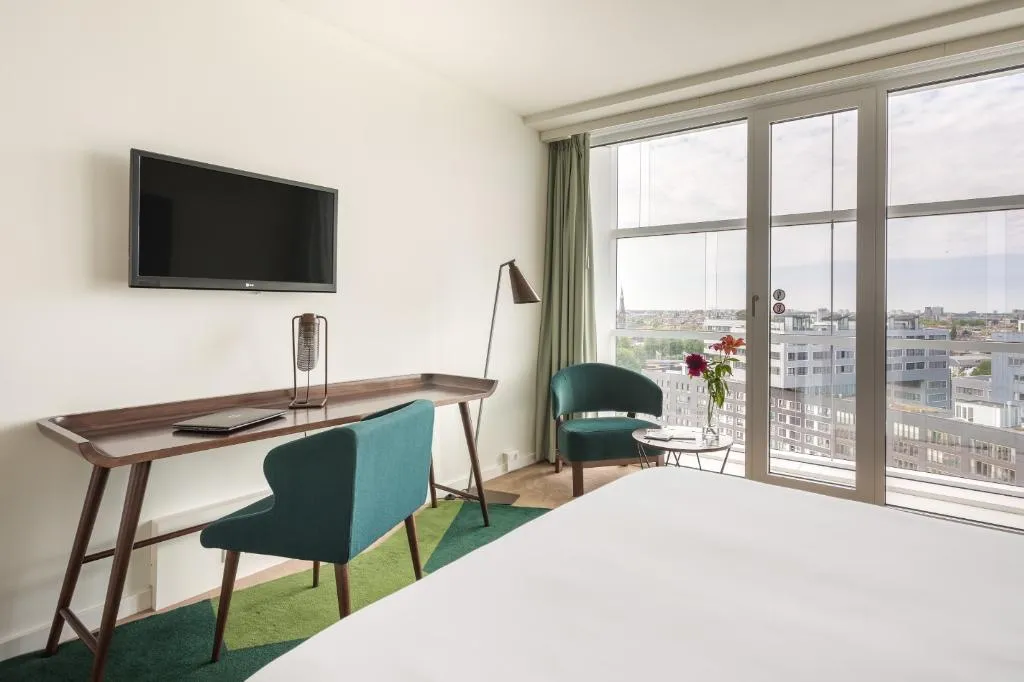 DOUBLE SUPERIOR QUEEN BED Room, Room Mate Aitana, Amsterdam, Amsterdam