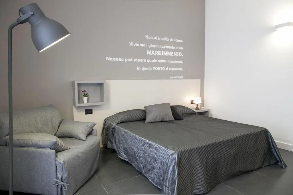 Room, B&B Nostos, Catania