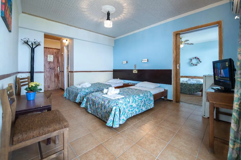 FAMILY ROOM SEA VIEW Room, SUN HOTEL KINETA Beach front, Athens