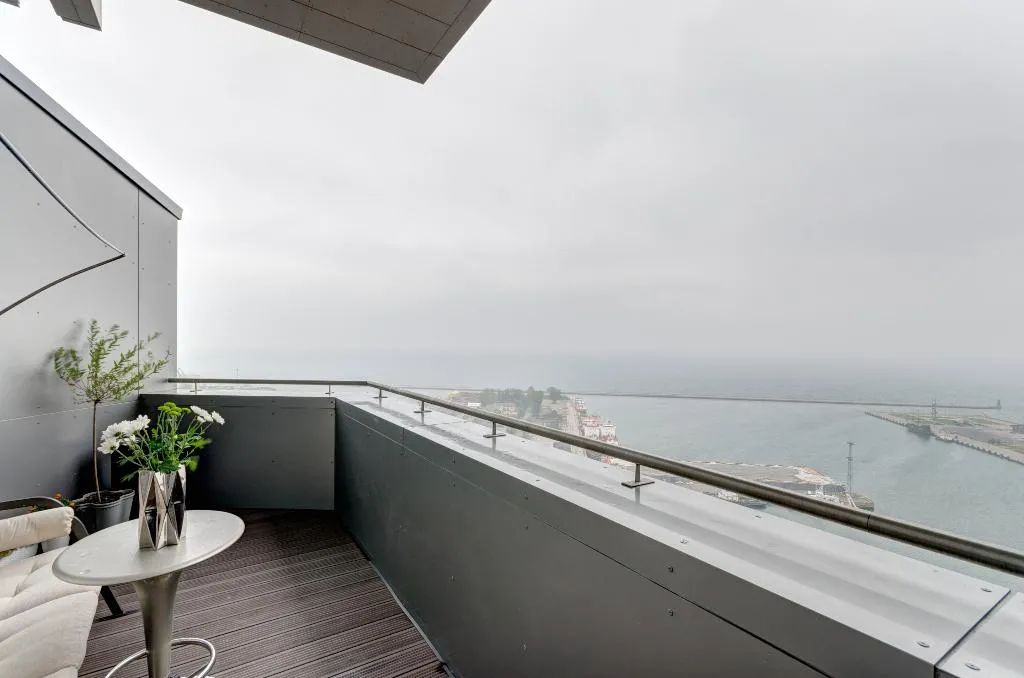APARTMENT TWO BEDROOMS Room, Dom & House - Apartments Sea Towers, Gdansk