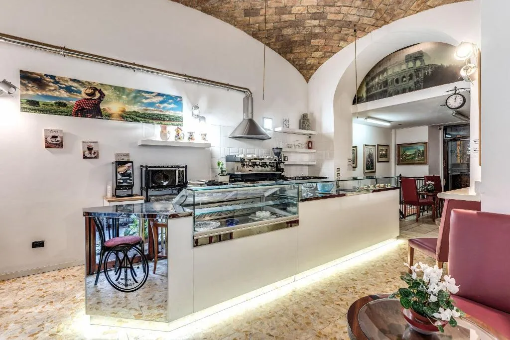 Bar, Altavilla, Rome
