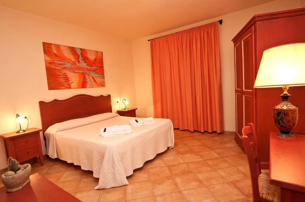 APARTMENT CAPACITY 2 ONE BEDROOM Room, Terme Di Sorano Residence, Florence
