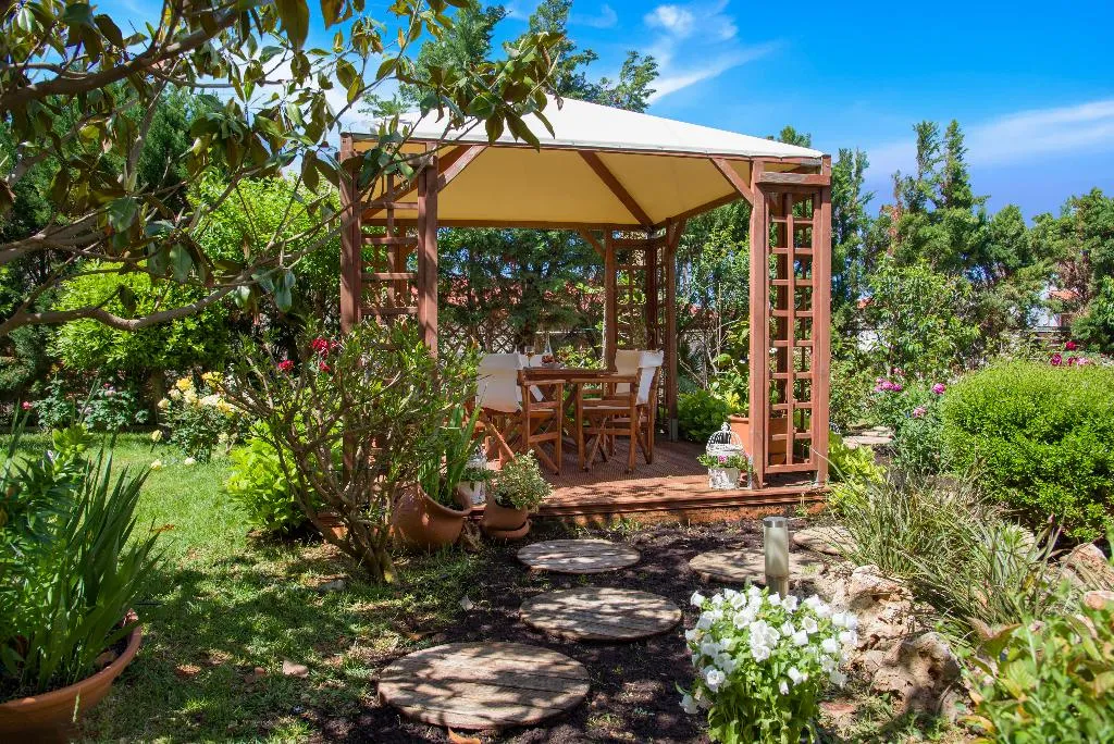 Terrace, Stamatakis Boutique Studios, Crete