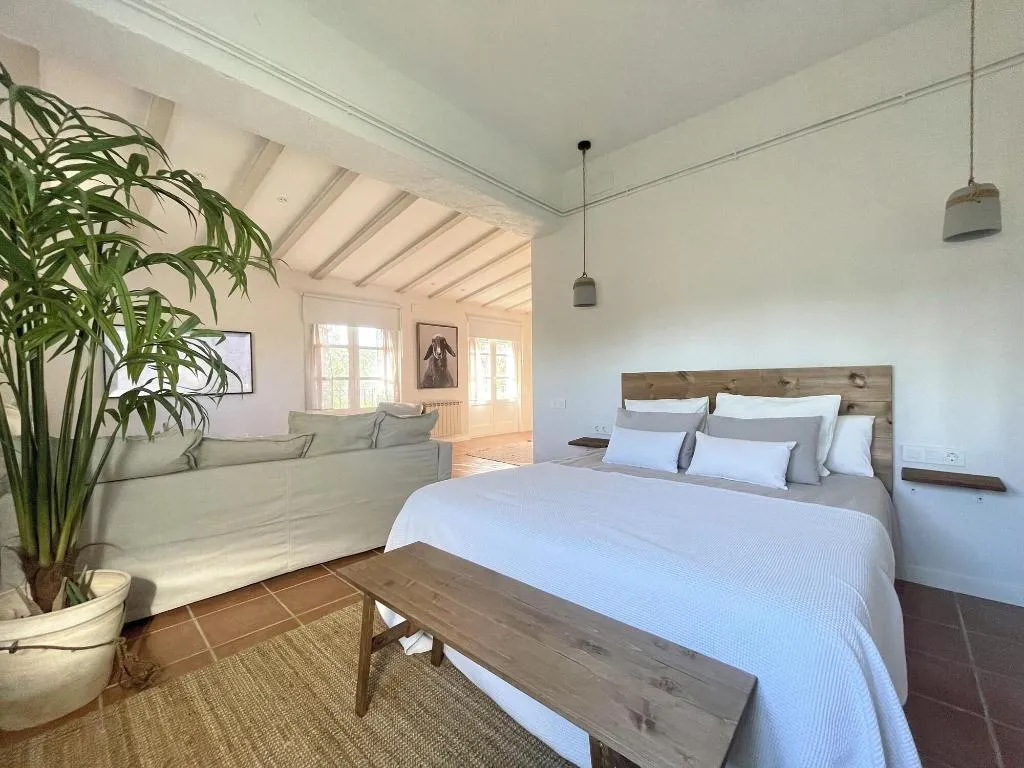 Room, Comarquinal Bioresort Penedès, Barcelona