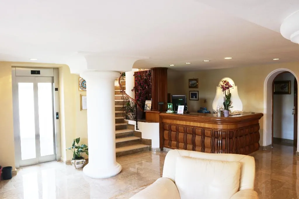 Lobby, Bougainville Luxury Boutique Hotel, Naples