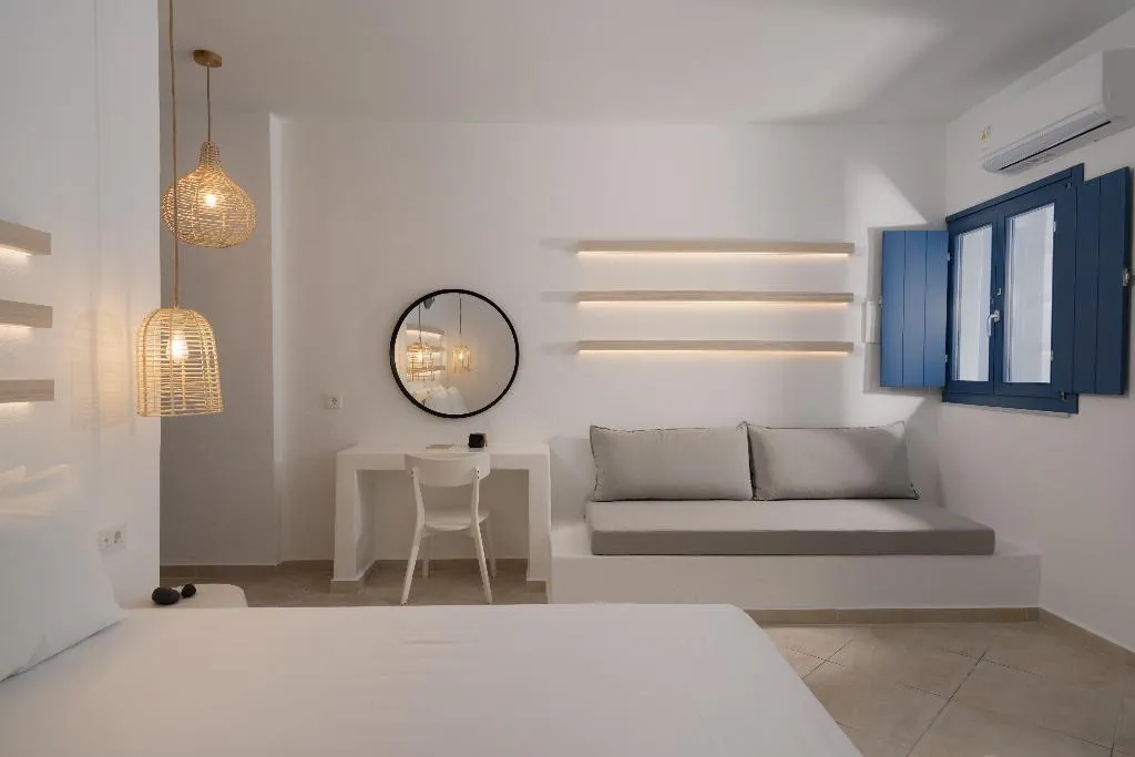 DOUBLE SUPERIOR Room, Sunshine, Santorini