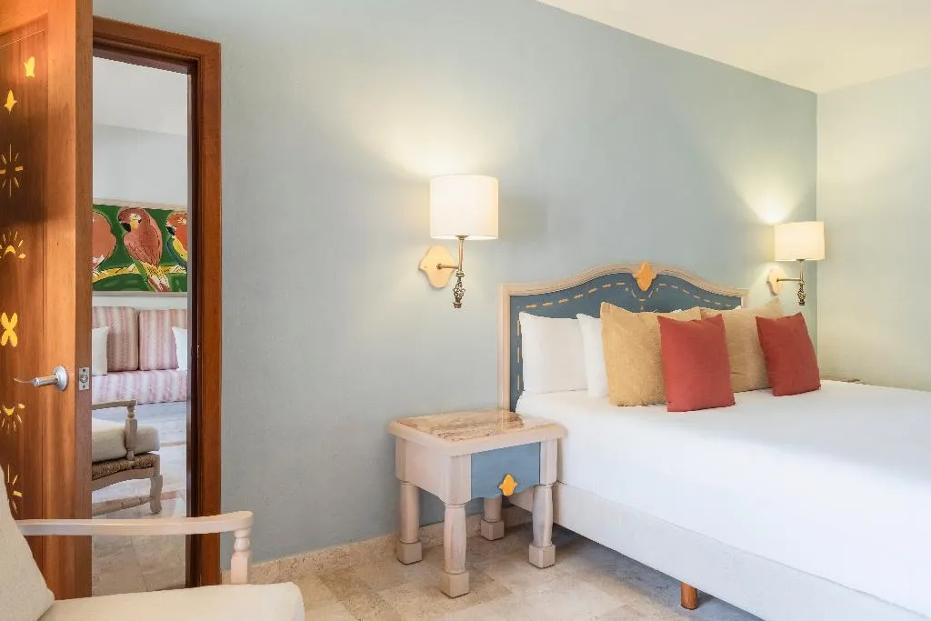 FAMILY ROOM TWO BEDROOMS Room, Iberostar Waves Paraiso del Mar All Inclusive, Cancun Area