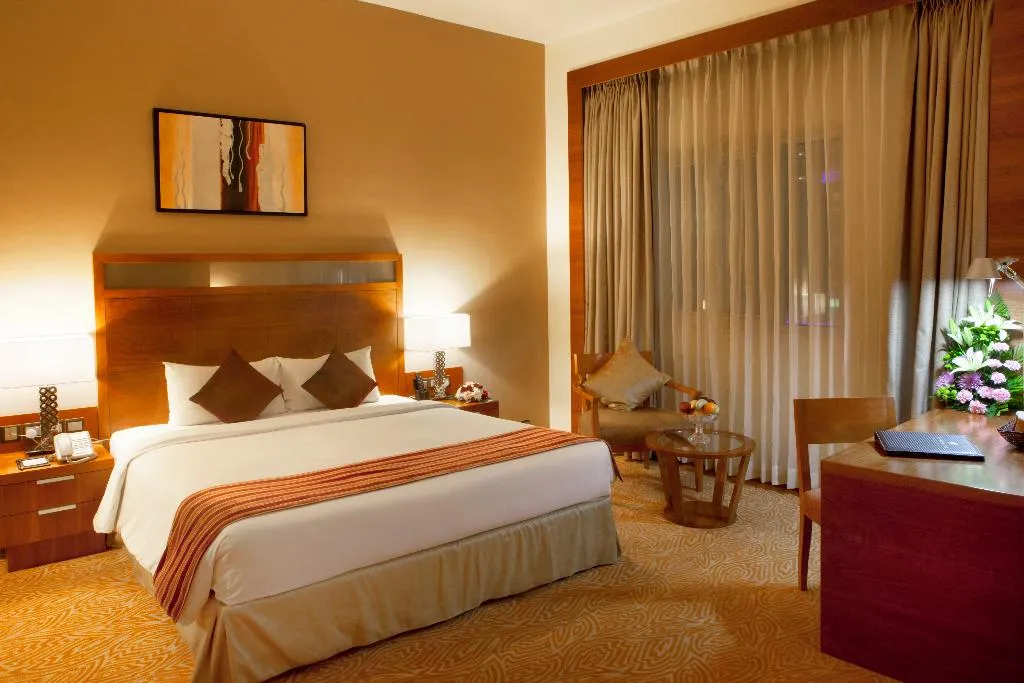 SINGLE STANDARD Room, Landmark Grand Hotel, Dubai