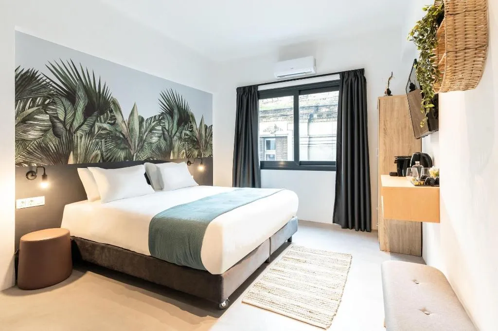 Room, PAME Wild, Athens