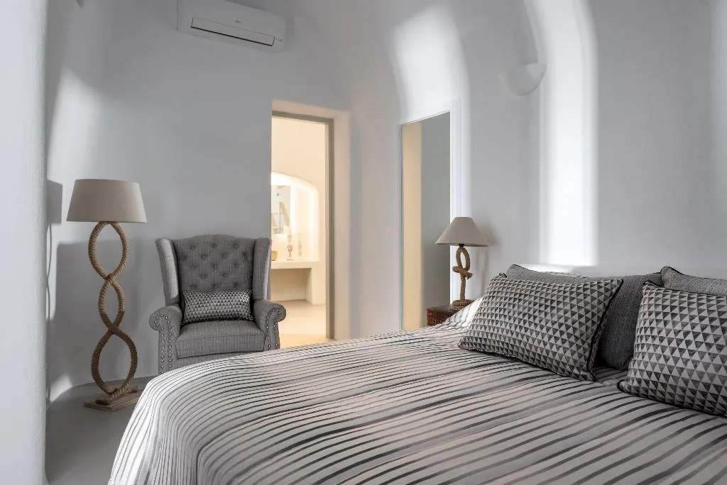 Room, Senses Luxury Villa, Santorini