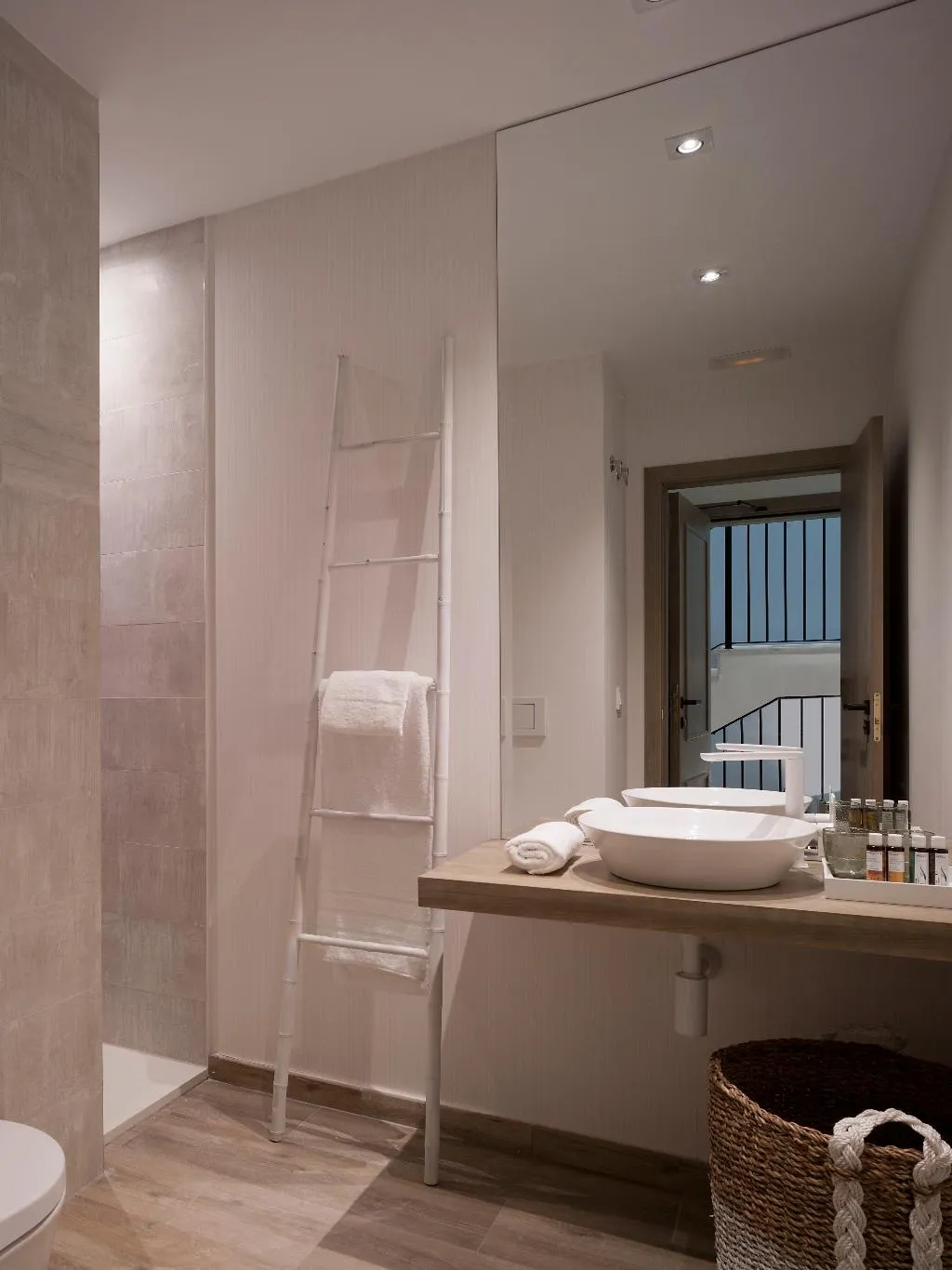 Double or Twin PREMIUM ONE BEDROOM Room, Hotel Boutique Balandret, Valencia