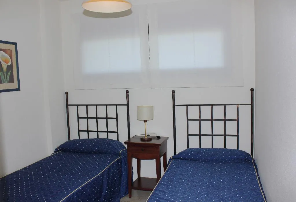 APARTMENT CAPACITY 5 TWO BEDROOMS Room, Albir Confort Estrella Apartamentos, Costa Blanca