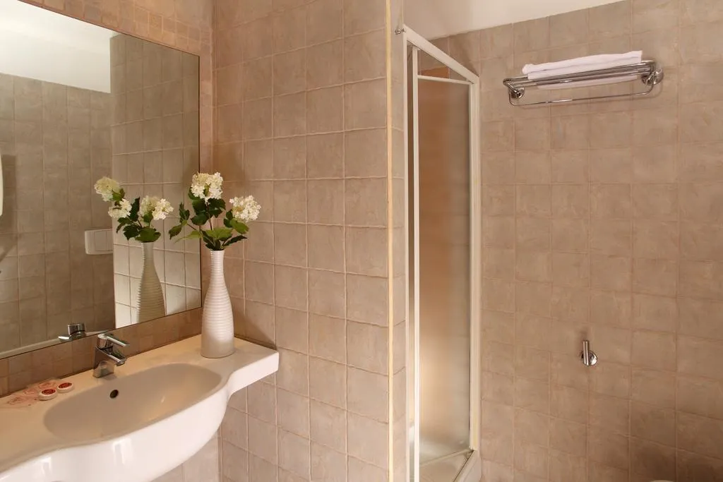 QUADRUPLE DELUXE Room, Hotel Portamaggiore, Rome