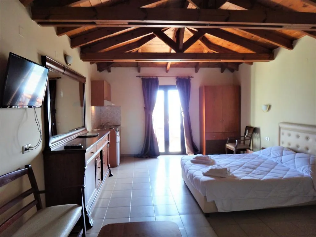 Double or Twin STANDARD Room, Diogenis Blue Palace, Crete