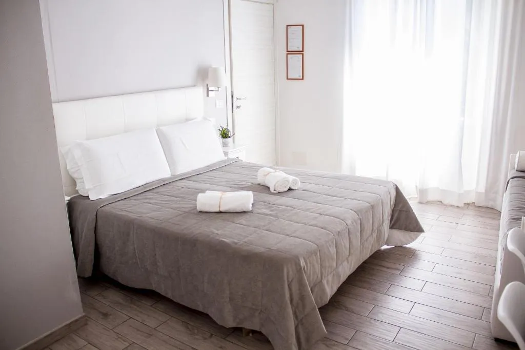 Room, Marta Inn, Rome