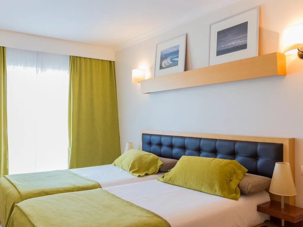Room, Pontalaia, Algarve