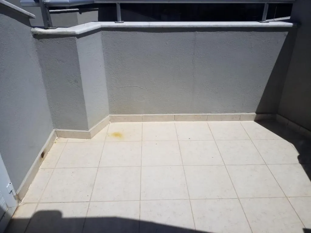 Room, Kamelya, Dalaman