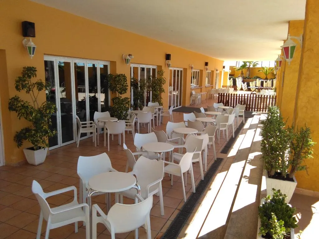 Terrace, Gran Hotel Peñiscola, Valencia