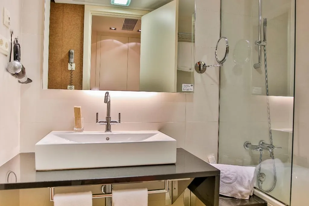 Double or Twin STANDARD Room, Hotel 525, Costa Blanca