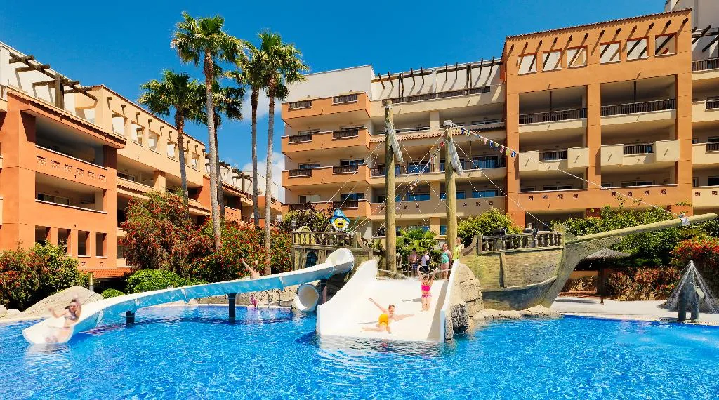 Pool, H10 Mediterranean Village, Costa Dorada