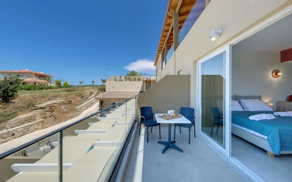 SUITE ONE BEDROOM ONE BATHROOM Room, Spiros-Soula Family Hotel & Thematic Suites, Crete