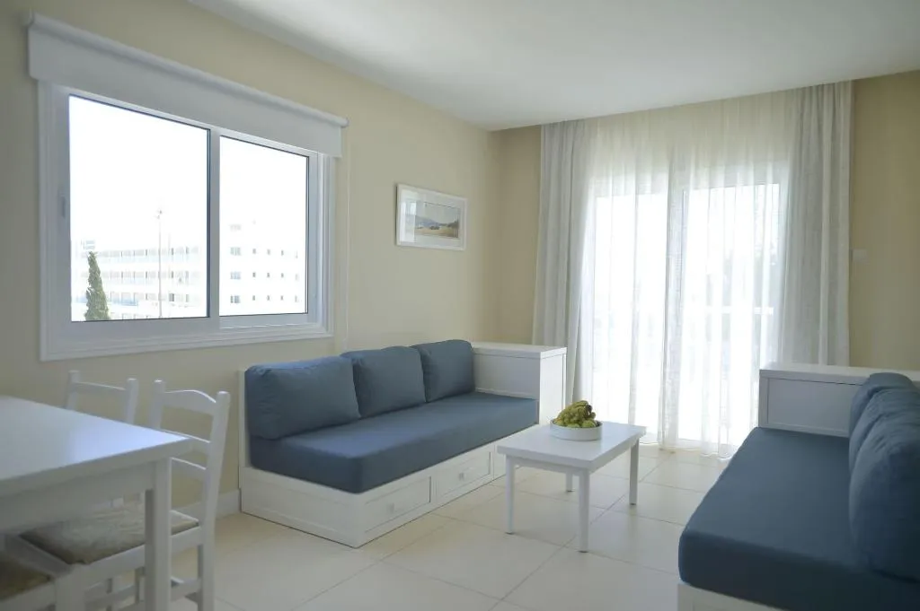 Room, Sunrise Gardens Aparthotel, Cyprus