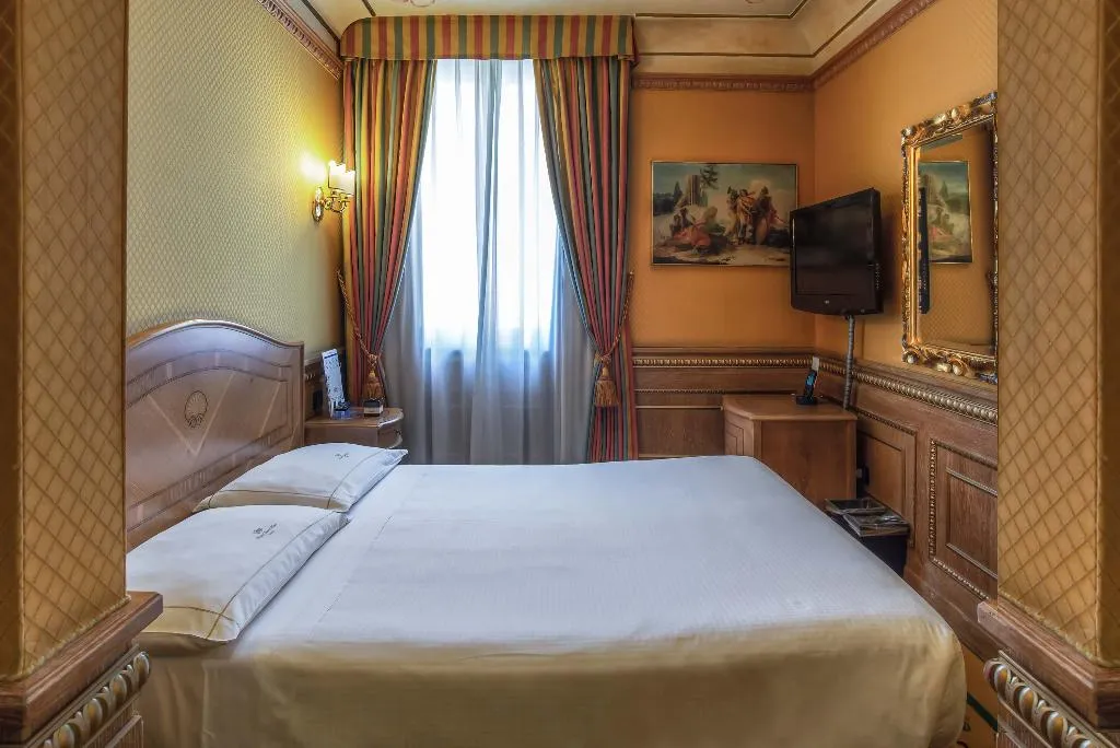 DOUBLE SINGLE USE CLASSIC Room, River Palace Hotel, Rome