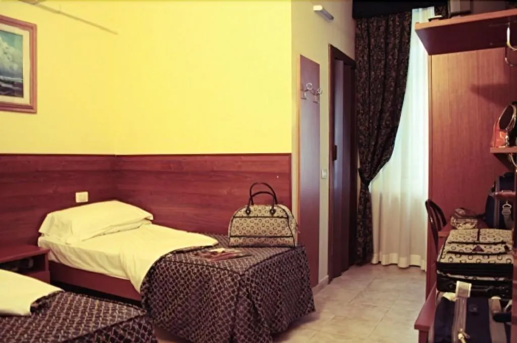 Room, Hotel Aurelia, Milan