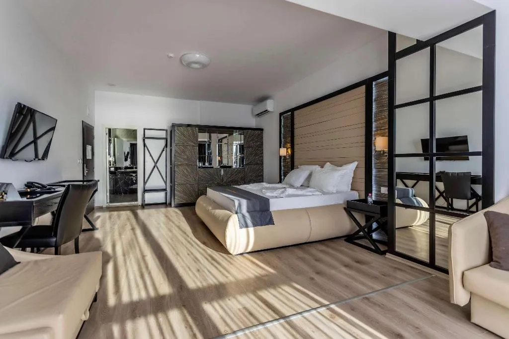Room, Prestige Deluxe Hotel Aquapark Club, Varna
