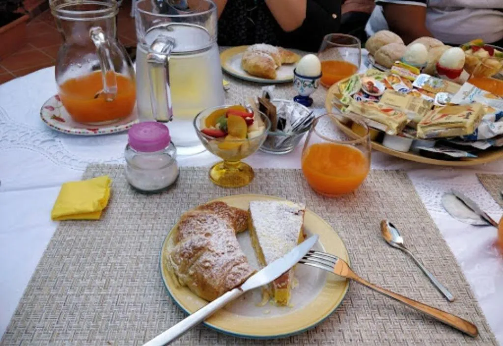 Restaurant, La Valle Delle Ferriere, Naples