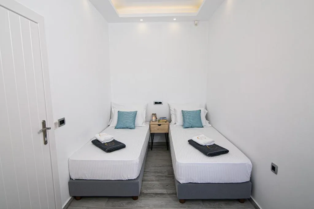 SUITE PREMIER Room, Aegean Melody Suites, Santorini