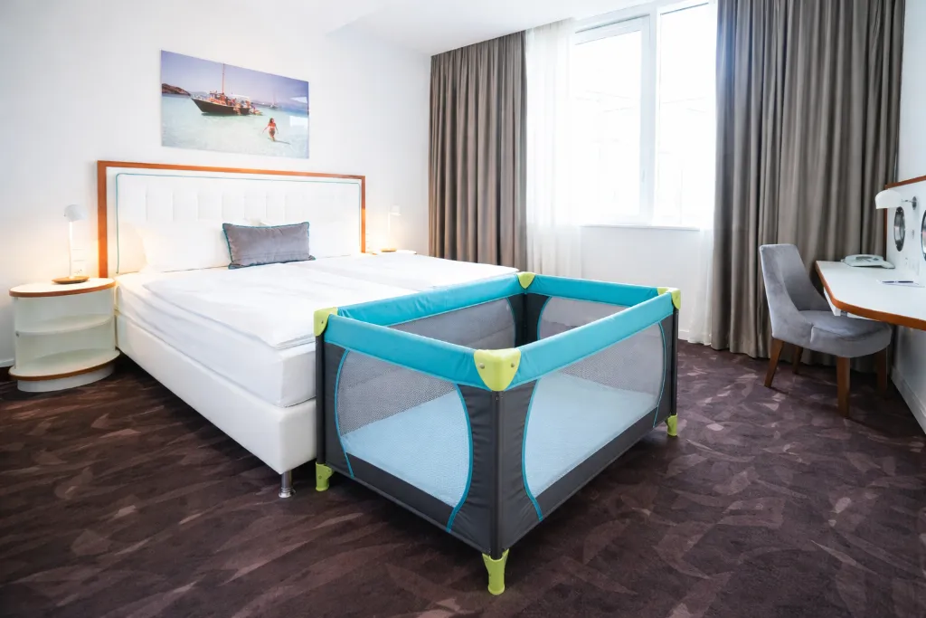 FAMILY ROOM STANDARD Room, Hotel Moa Berlin, Berlin