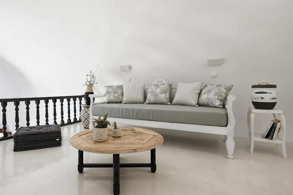 Room, Nano Suites, Santorini